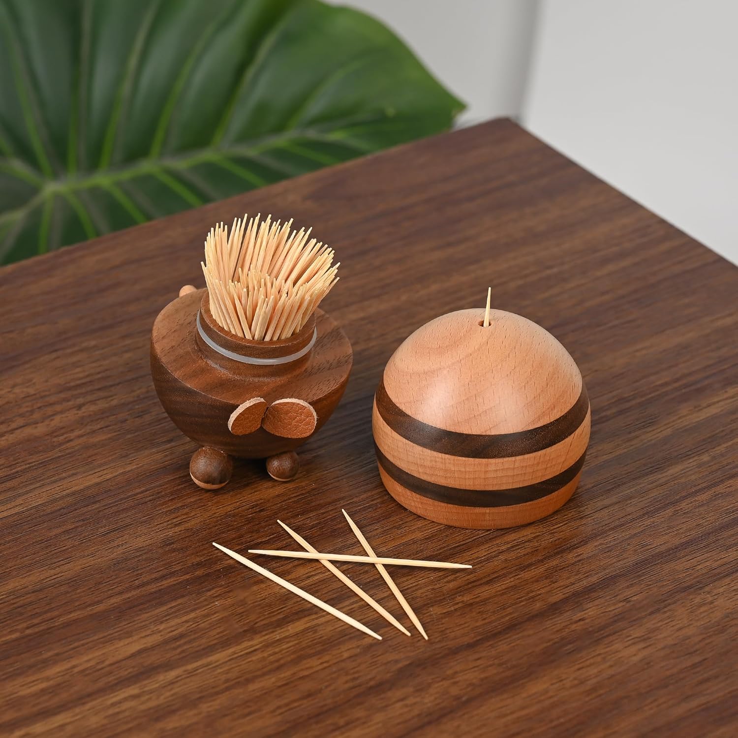 Bee Toothpick Holder Dispenser - Kitchen Gadgets Images avis et prix